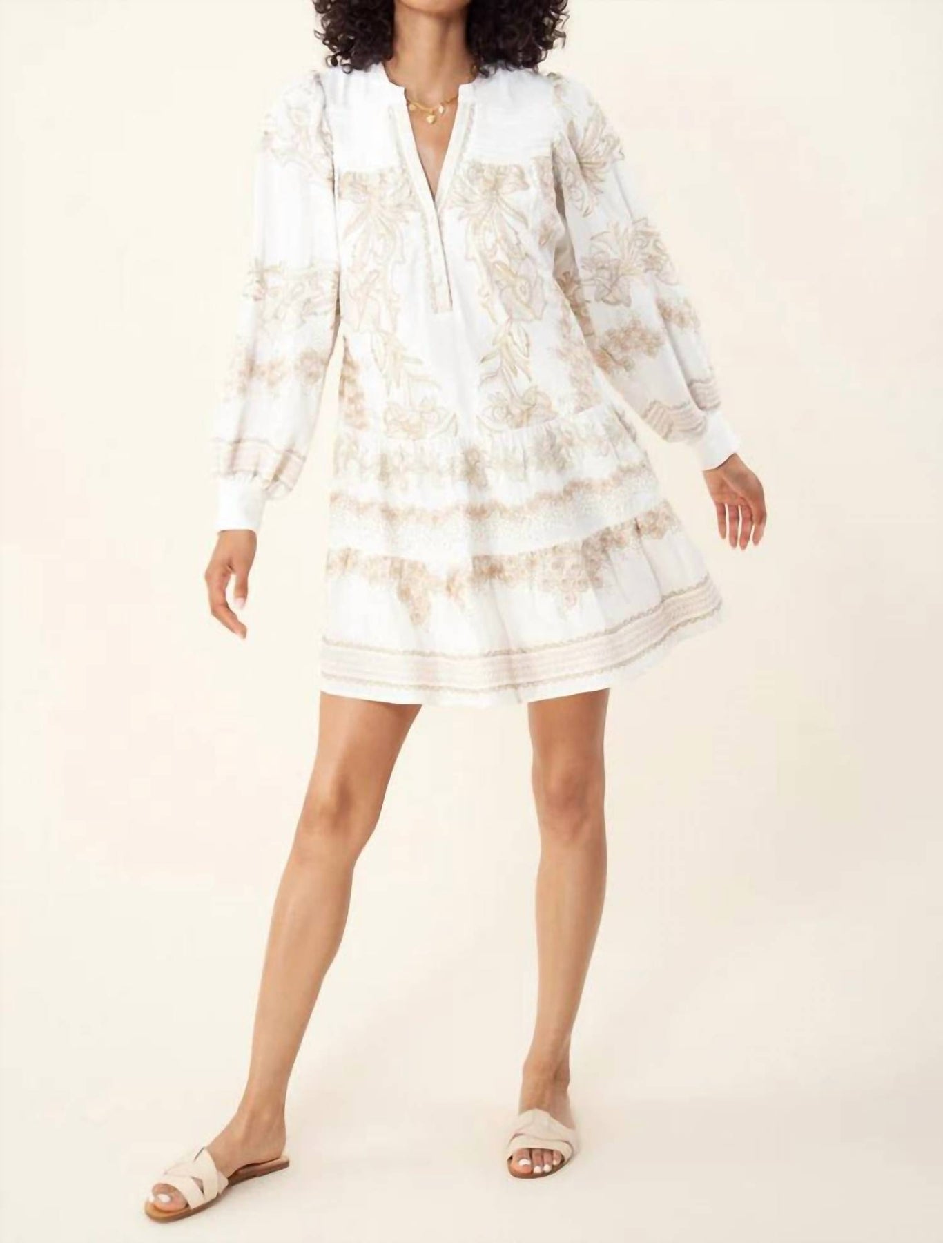 Jana bestickt Kleid in Gold