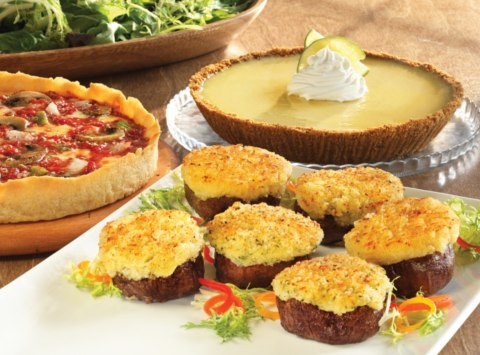 2 Wildfire Filet Medallion Trios und Key Limette Kuchen