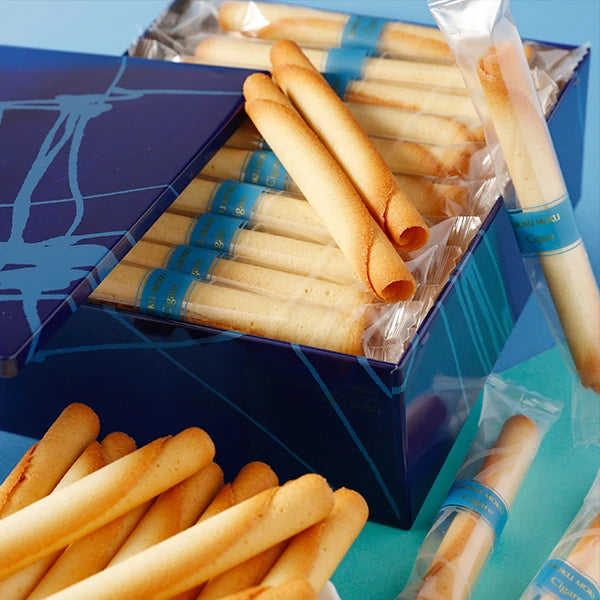 YOKU MOKU Cigare Süßigkeiten Kekse Butterkeks Snack Geschenkbox 30 Stück Japan – Tokyo Sakura Mall