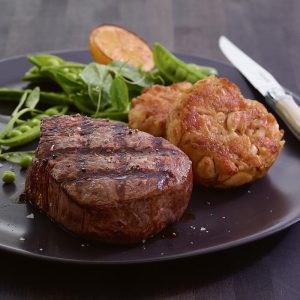 Super getrimmtTM Filet Mignon und Krabben Kuchen