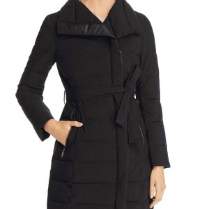 Asymmetrische Belted Stand Kragen Puffer Mantel in schwarz