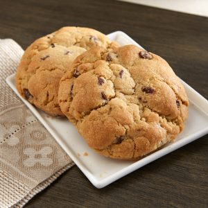 Zwei 7-oz Schokolade Chip Carol's Kekse Add-on
