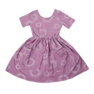 Lilafarbenes Sunburst-Twirl-Kleid