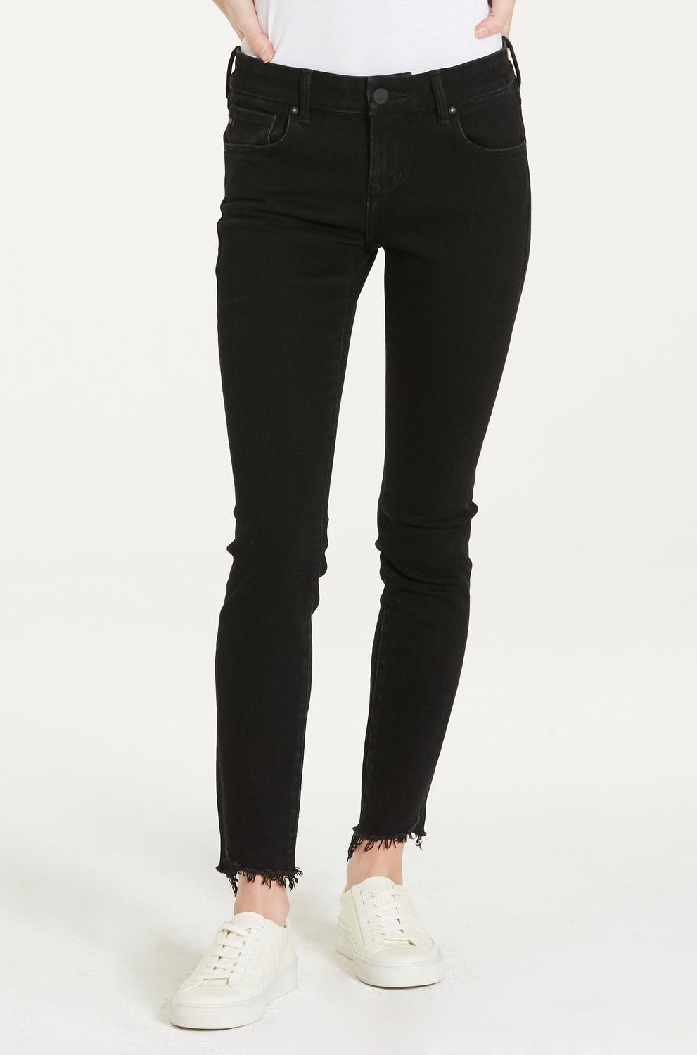 Joyrich niedriger Bund Skinny mit Schritt Saum Jean in schwarz