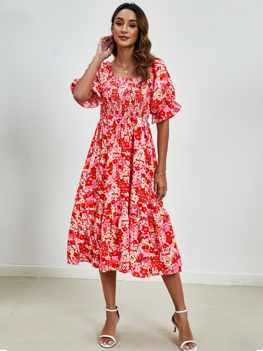 Smocked mit Blumenmuster quadratisch Neck Kurzarmkleid
