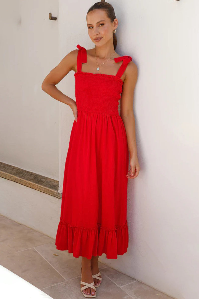 Ärmelloses Kleid mit Rüschen und Rüschen