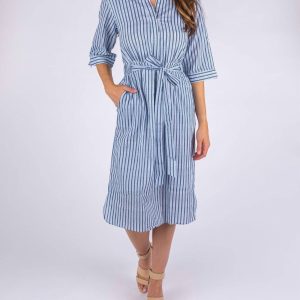 Das Every-Kleid in Ikat-Marineblau