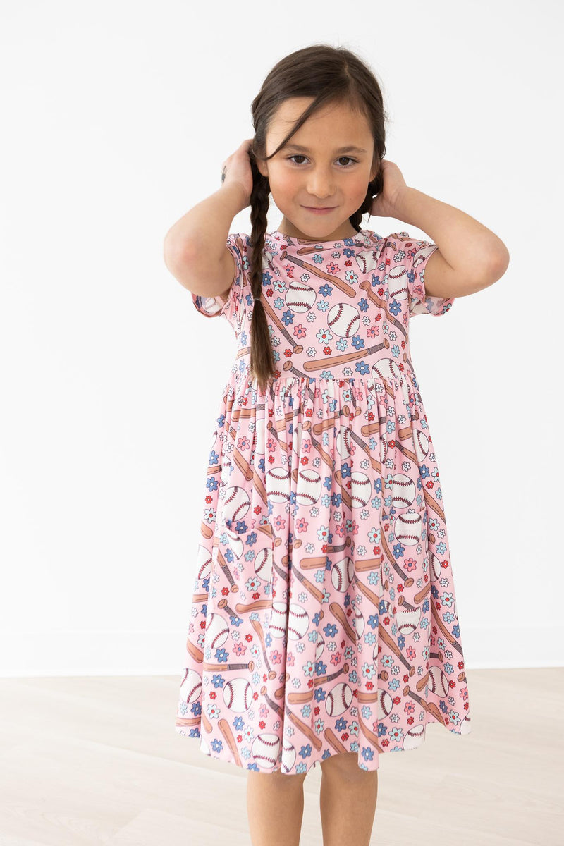 Batter Up S / S Tasche Twirl Kleid