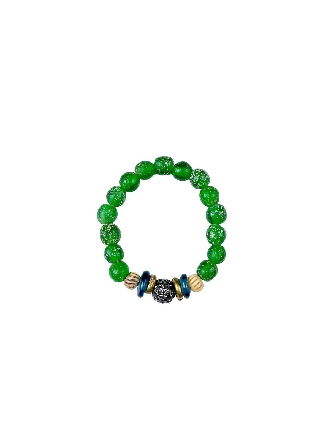 Tribal Stack Armband in der Erde
