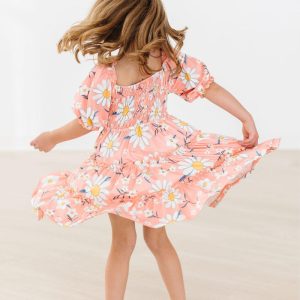 Daisy Darling gesmoktes Rüschenkleid