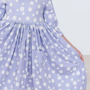 Dainty Daisies Twirl-Kleid mit 3/4-Ärmeln und Taschen