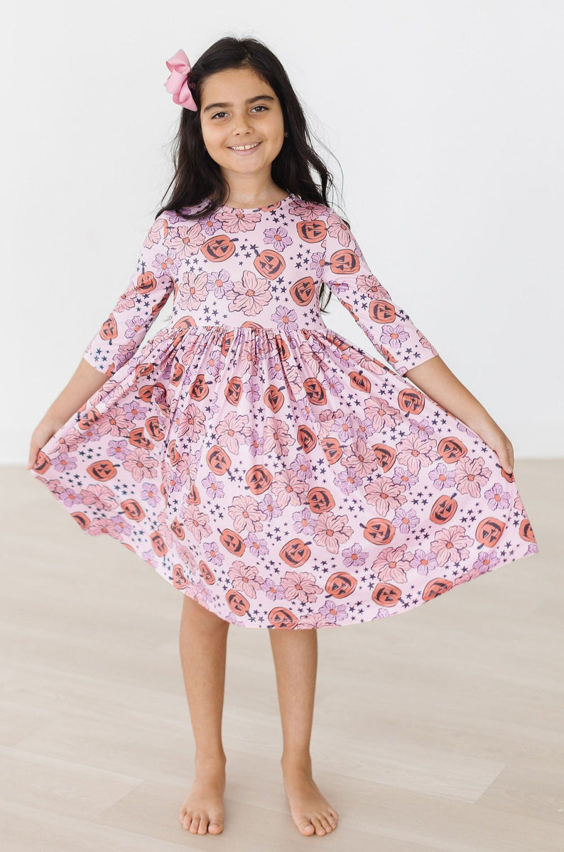 Hier für das Süßigkeiten Tasche Twirl Kleid
