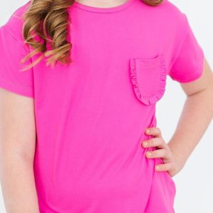 Pinkfarbenes T-Shirt mit Rüschentasche