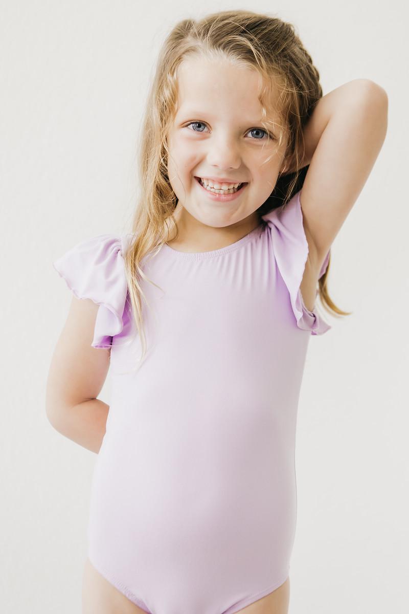 Lavendel S / S Flutter Ärmel Trikot