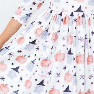 Peek-a-Boo Twirl-Kleid mit 3/4-Ärmeln und Taschen