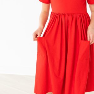 Rotes S/S-Taschen-Twirl-Kleid