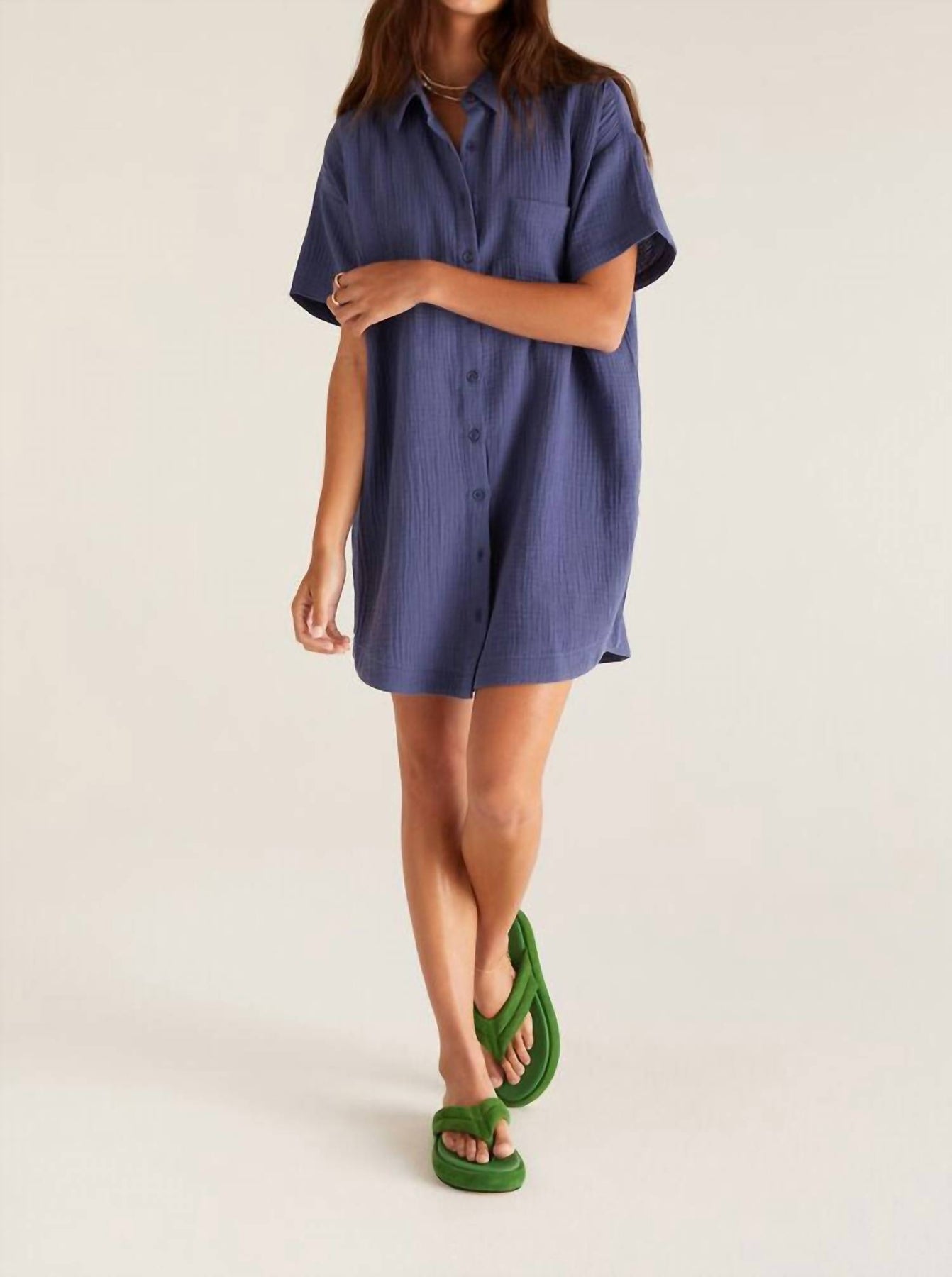 Cyrus Gauze Kleid in staubiger Marine