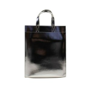 Tasche aus metallischem Leder – Silber