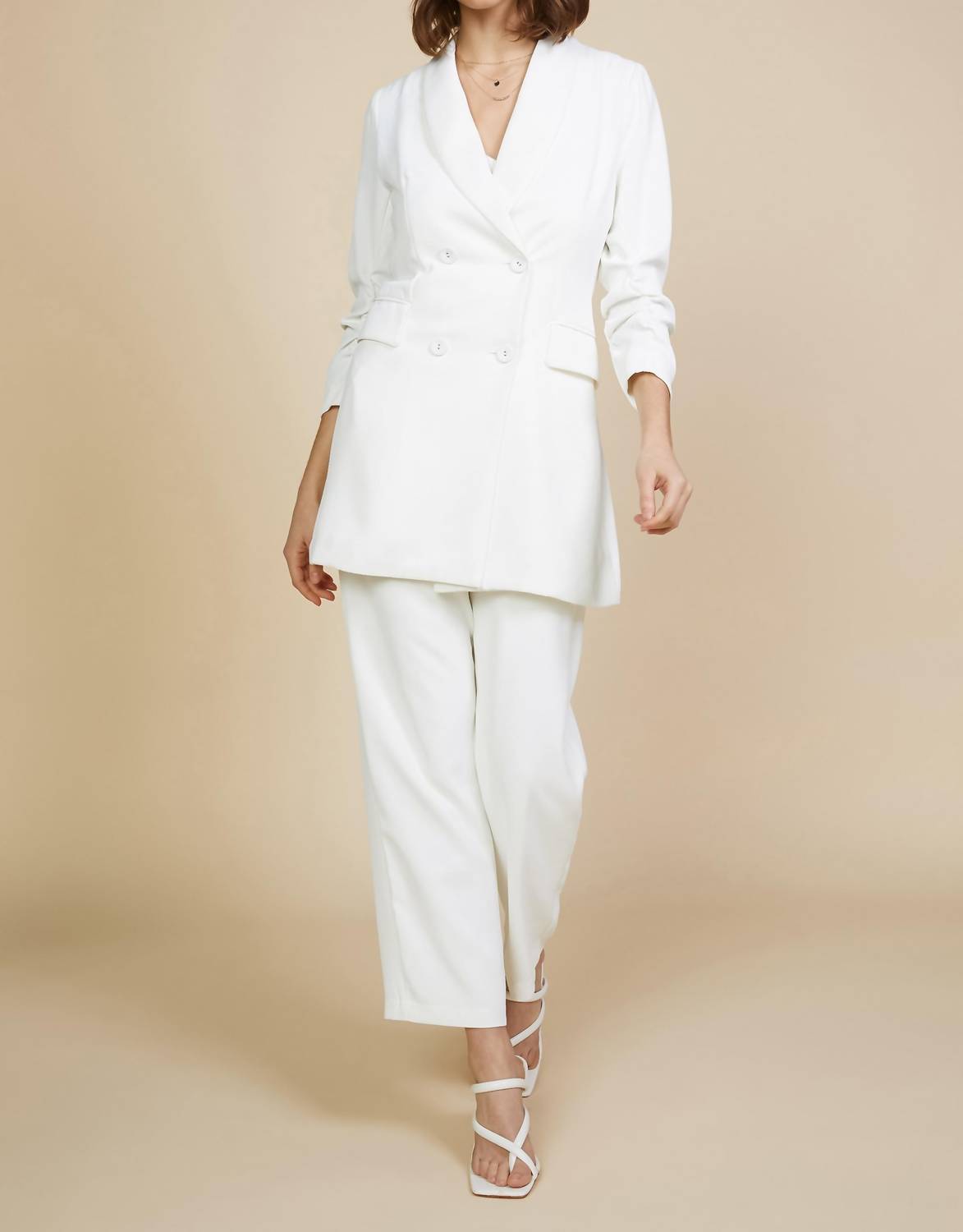 Zweireihiger Blazer in Weiß