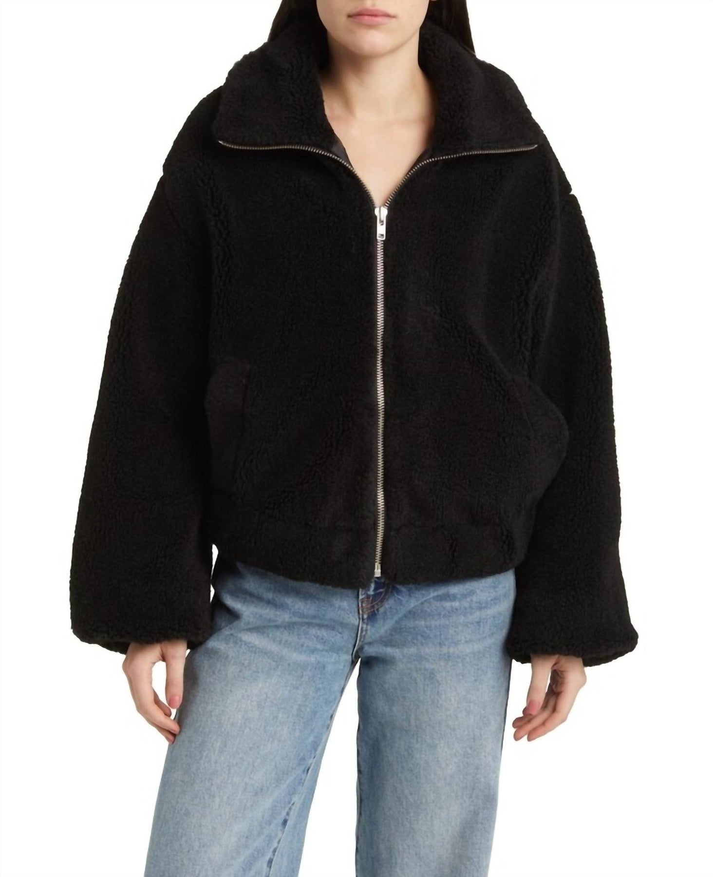 Holen Sie sich Cozy Teddy Jacke in schwarz