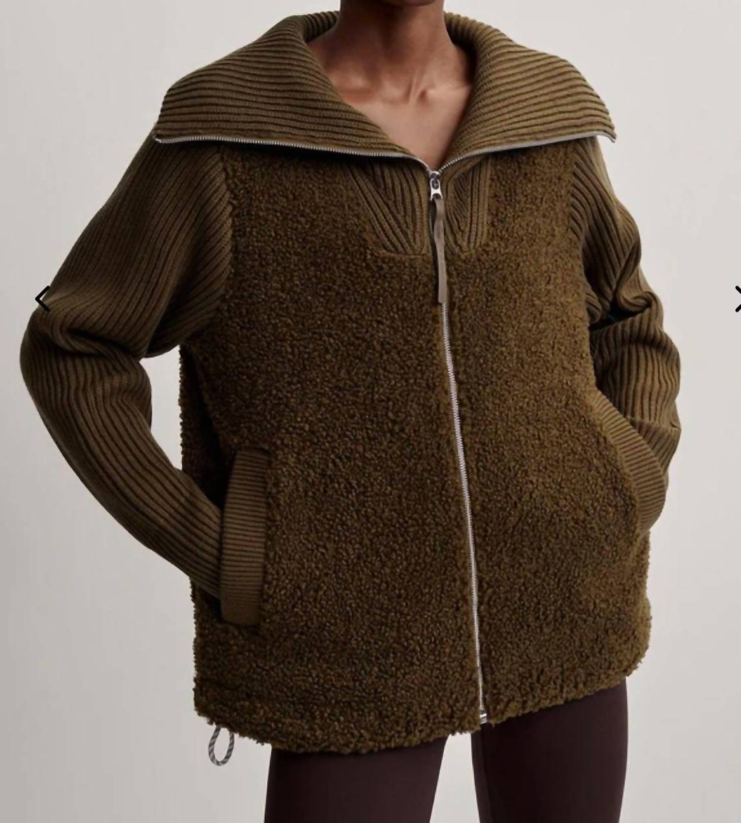 Ardley Zip Through Strickjacke in dunkel Oliv