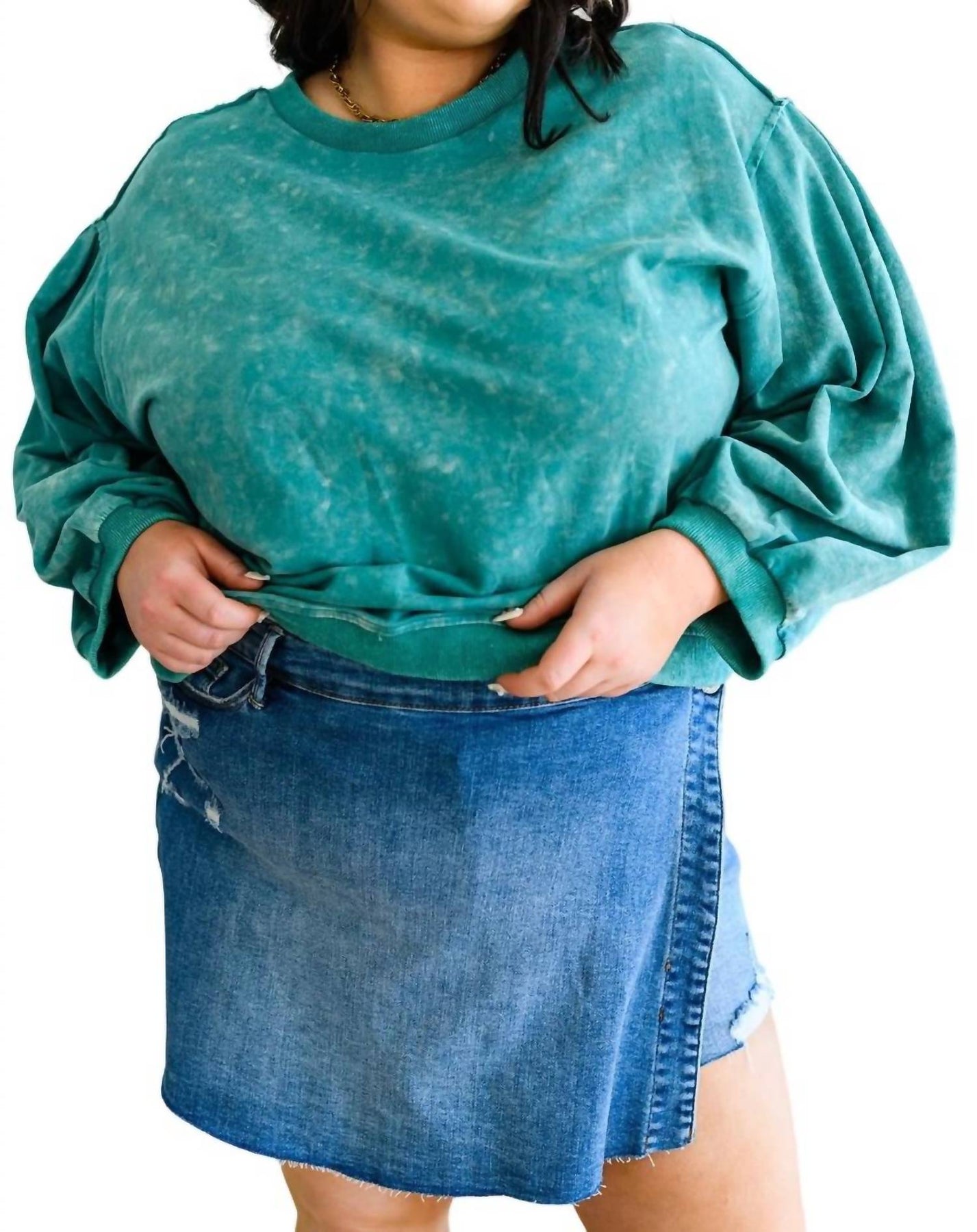 Gebunden bis in Niedlichkeit Mineral Wash Pullover in Petrol