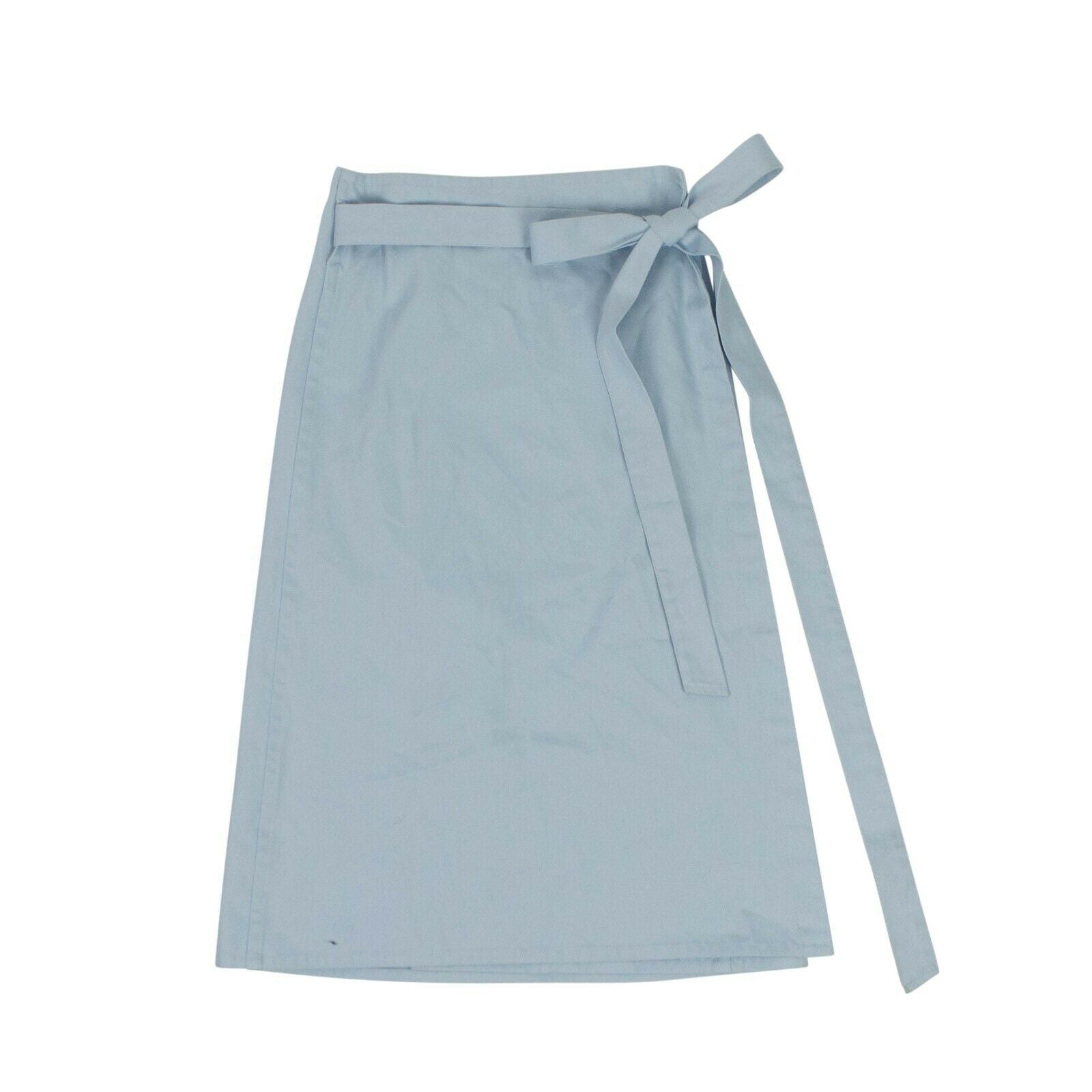Hellblauer Midirock mit hoher Taille