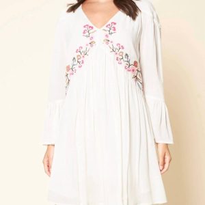 Timothy Peasant besticktes Kleid in Weiß