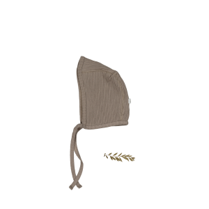 Die Motorhaube – Taupe