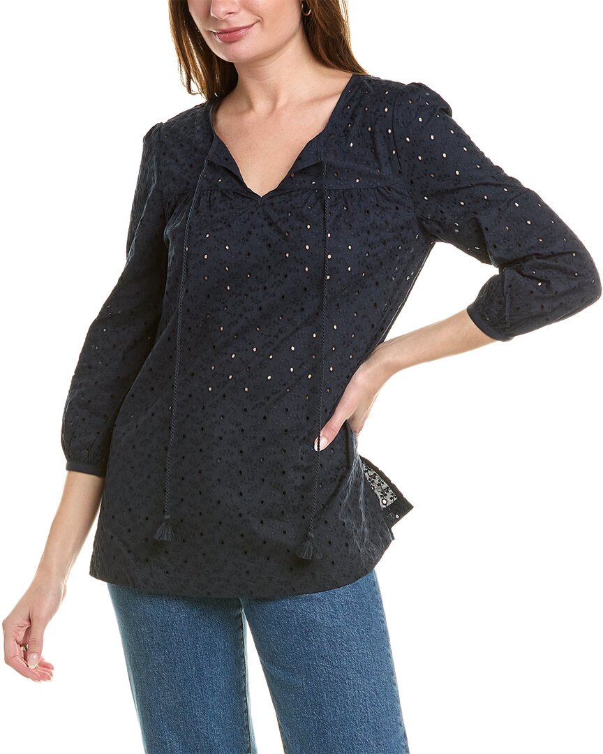 Brooks Brothers Eyelet Bluse
