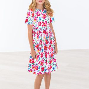 Neonfarbenes, geblümtes K/A-Kleid mit Taschenwirbeln