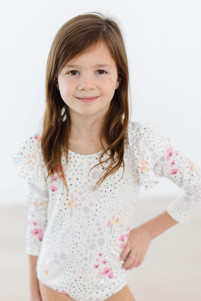 Beschreibung von Whimsical Wildflowers L/S Flutter Ärmel