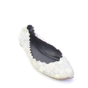 Chloe Damen Leder Spotted Muster Scalloped Ballerinas Elfenbein