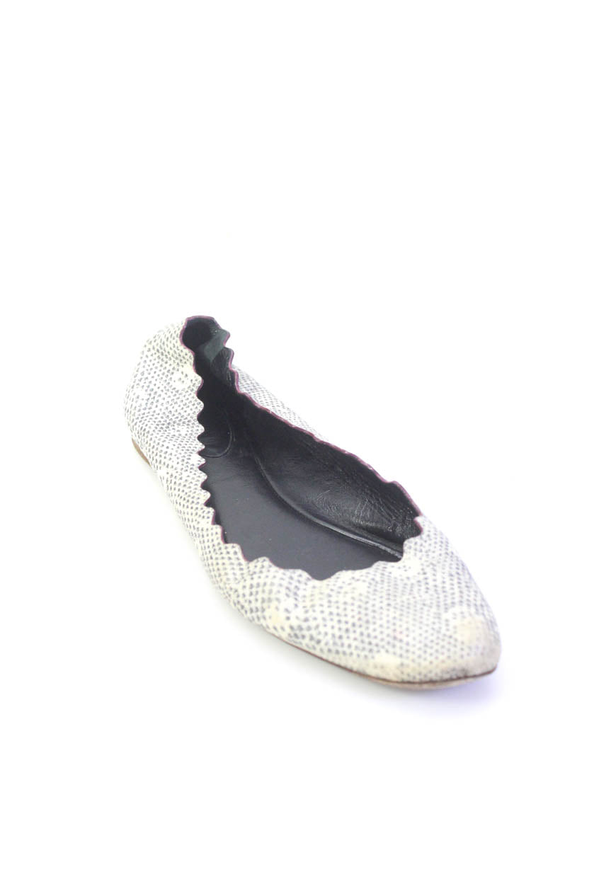 Chloe Damen Leder Spotted Muster Scalloped Ballerinas Elfenbein
