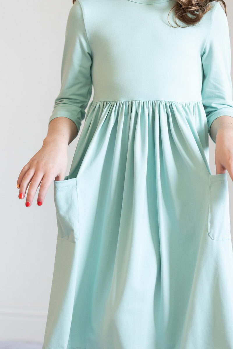 Salbei 3/4 Tasche Twirl Kleid
