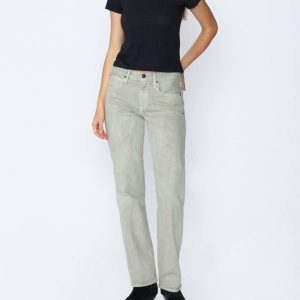 Remy Jeans am Stadtrand