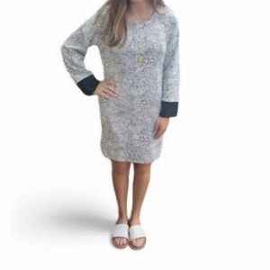 Marmoriertes Pulloverkleid in Schwarz/Weiß
