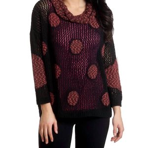 Gehäkelter Poncho mit Punkten in Schwarz-Fuchsia