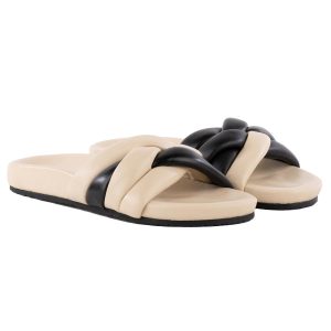 Low Key Glow Up Criss-Cross-Slipper-Sandalen aus Leder