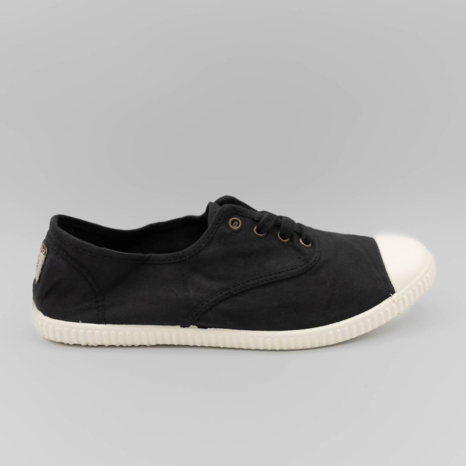 Inglesa Tintada Sneaker für Damen in Schwarz