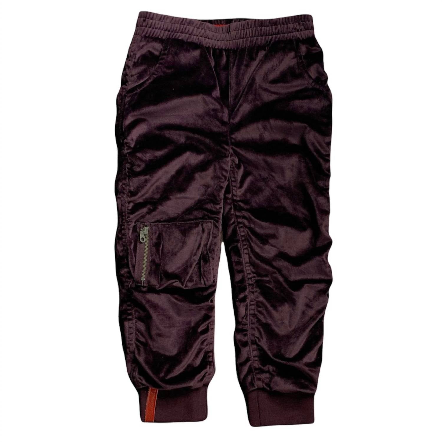 Jungen Jogger im Burgund