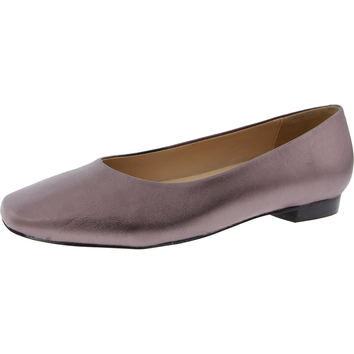 Flache Schuhe aus festem Leder