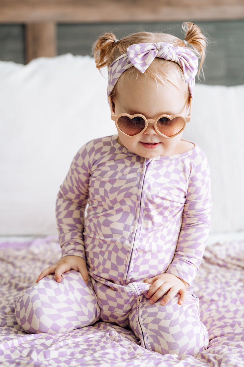 Pflaume WAVY CHECKERS DREAM Strampler