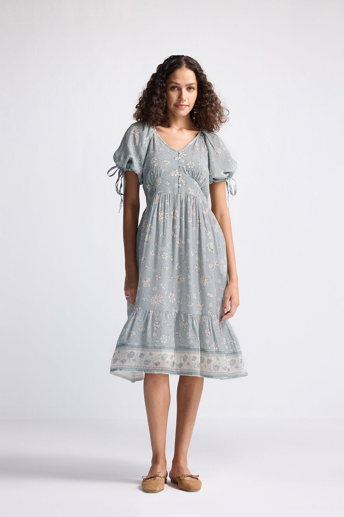 Midikleid mit Puffärmeln in Salbeigrün