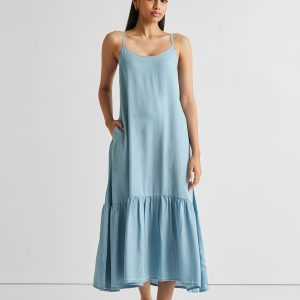 Flowy Maxikleid in blauer Denim