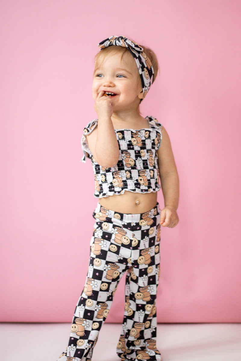 SMILEY CUP VON CHECKERS DREAM SMOCKED FLARE Set