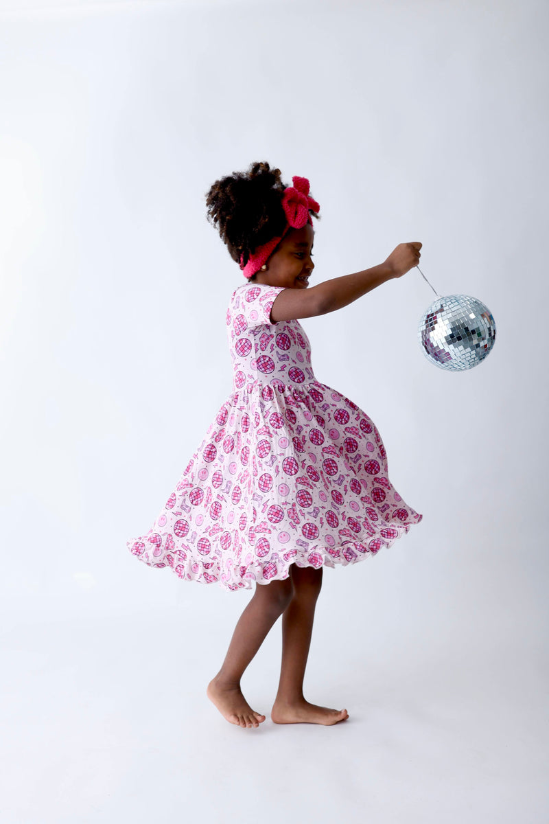 LASSEN SIE UNS GIRLZZZ DREAM Rüsche KLEID
