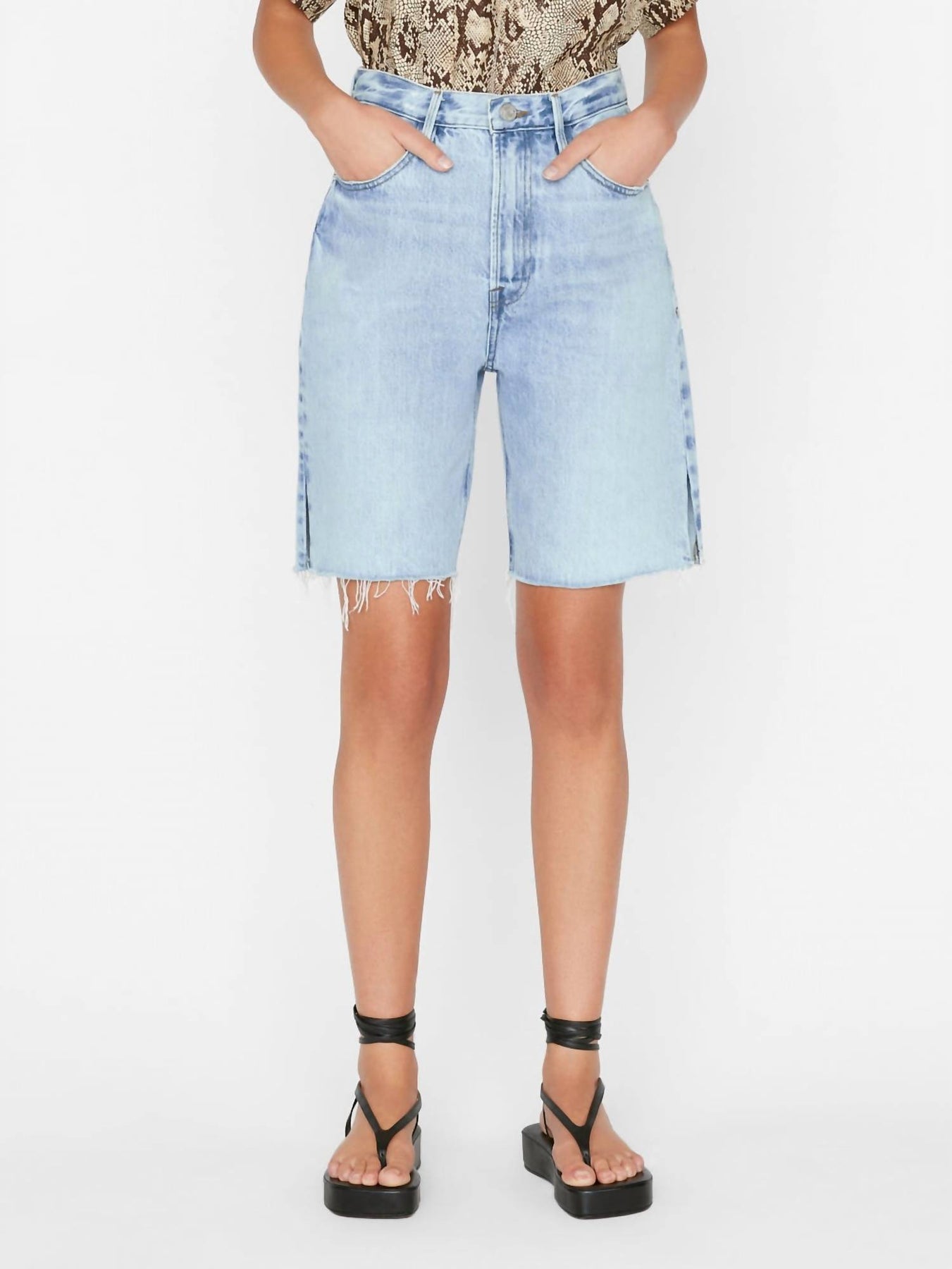 Hoher Bund Bermuda Shorts in Rossum 1 Jahr