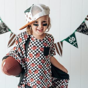 CHECKERED FOOTBALL DREAM POCKET ENTWICKLUNG