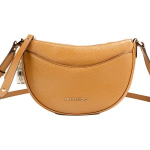 Michael Kors Dover – Kleine halbmondförmige Umhängetasche aus genarbtem Leder in Luggage für Damen